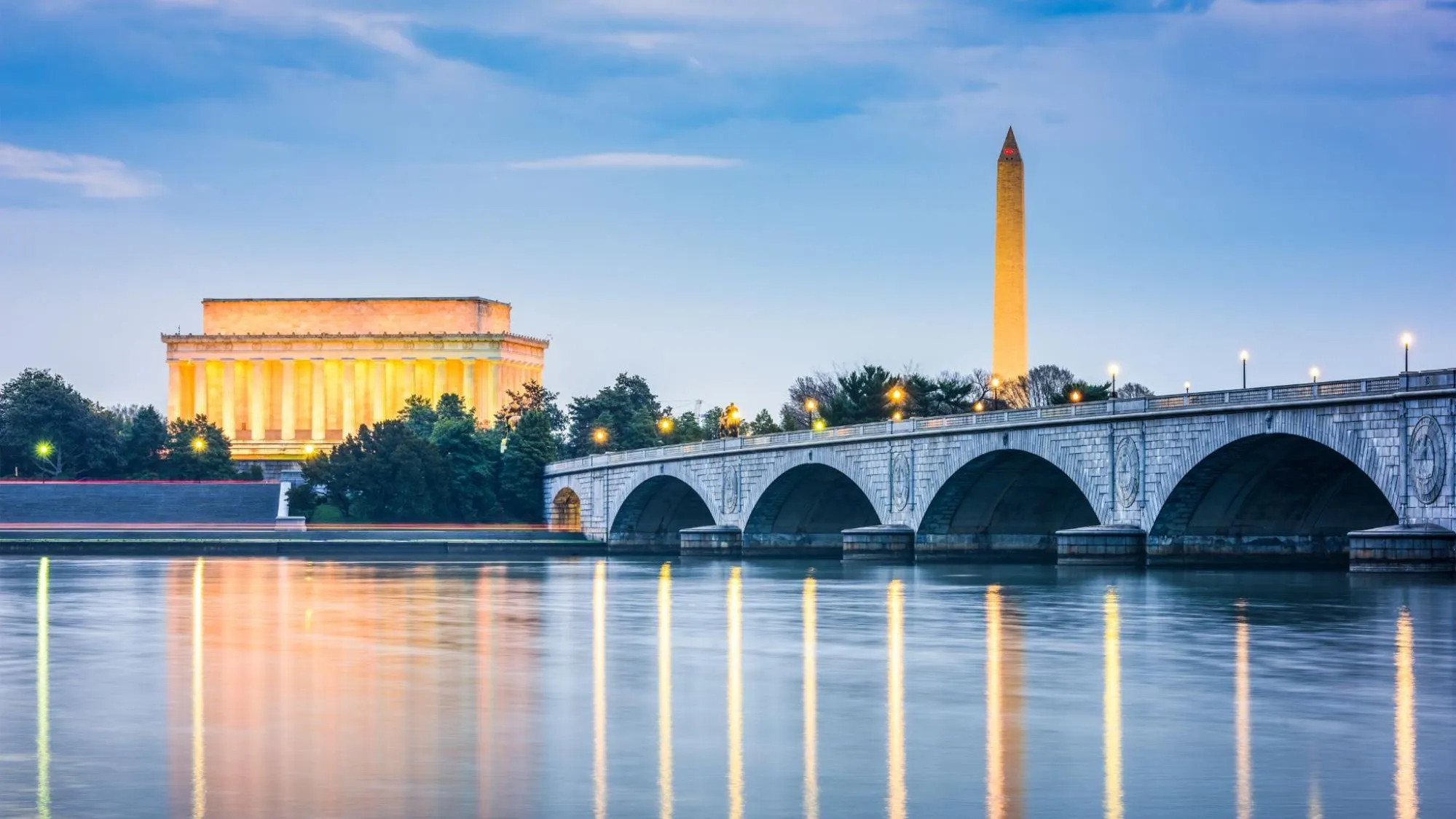 Thune Signals GOP Willing to Compromise on Stablecoin Bill as Senate Vote Nears