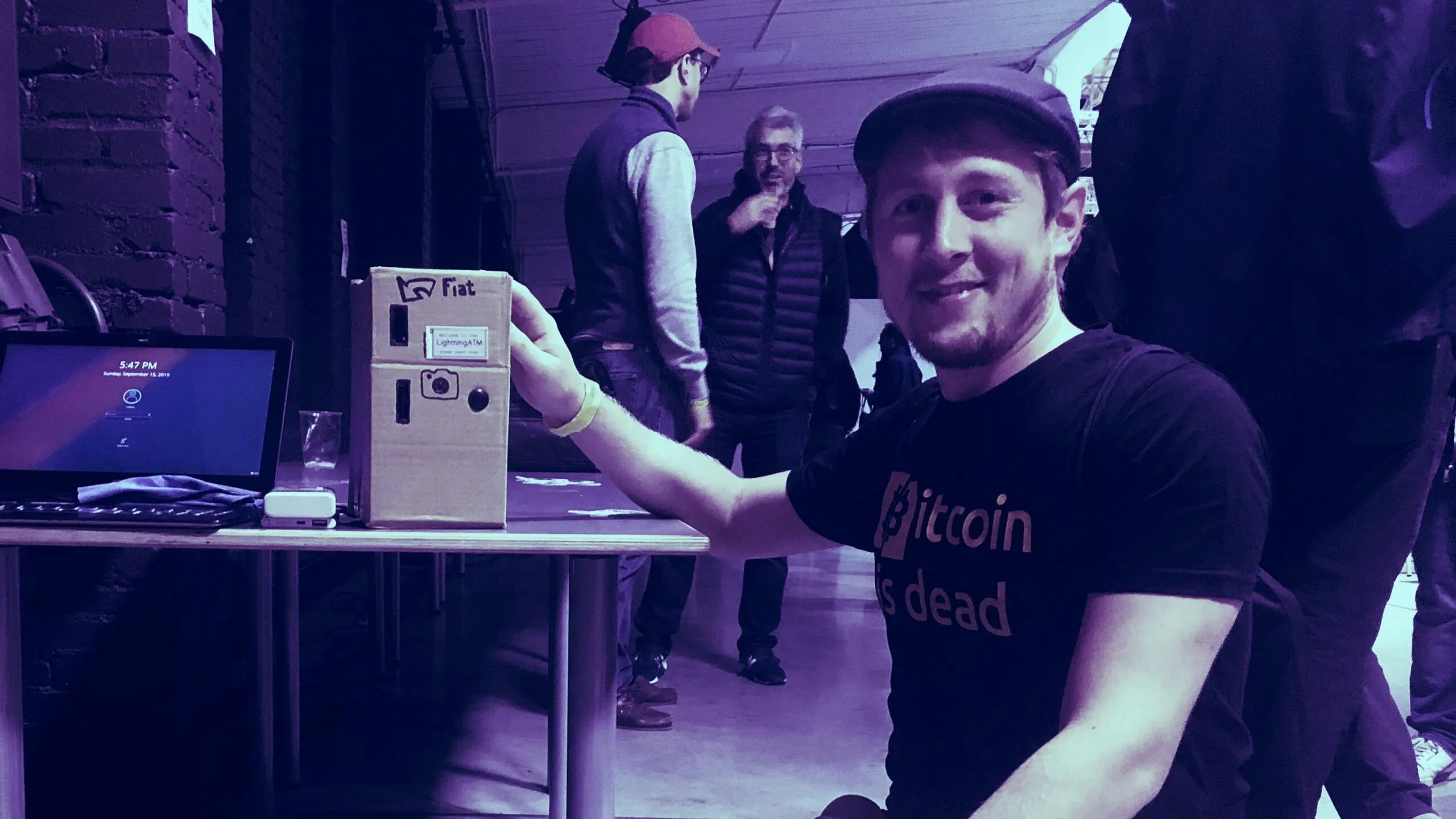 Bitcoin Lightning ATM