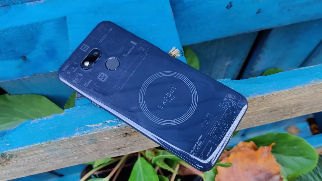 HTC Exodus 1 Review: Blockchain Dreams