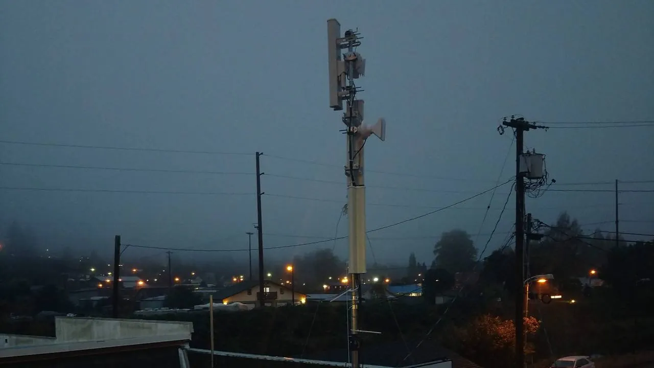 Althea Clatskanie Gateway mast