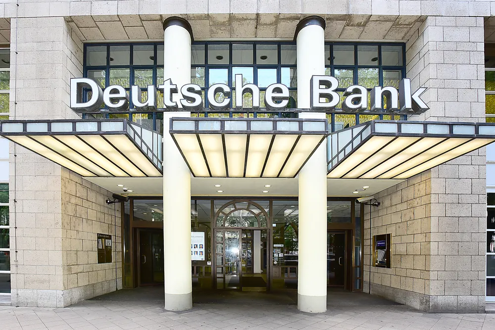 Deutsche Bank says money will go digital
