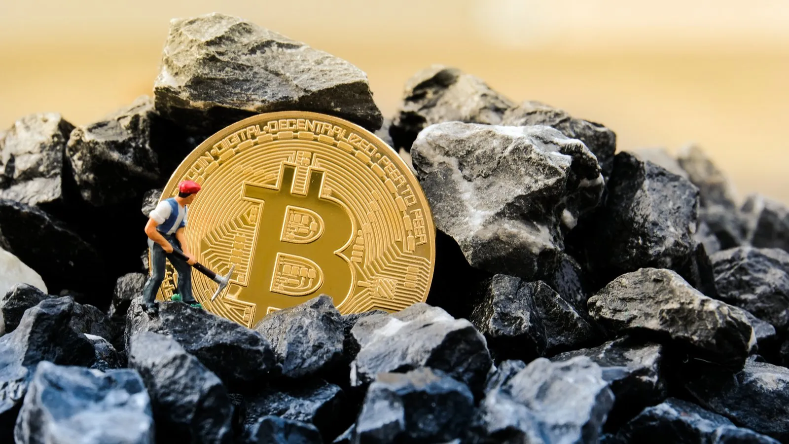 Core Scientific buys almost 18,000 Bitcoin miners. Image: Shutterstock