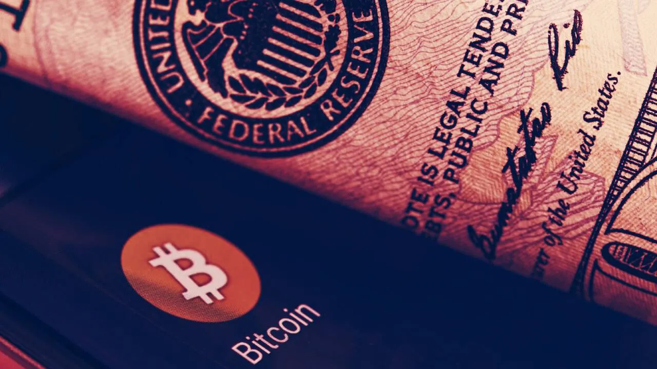 The Federal Reserve and Bitcoin. Like oil and water? Image: Shutterstock