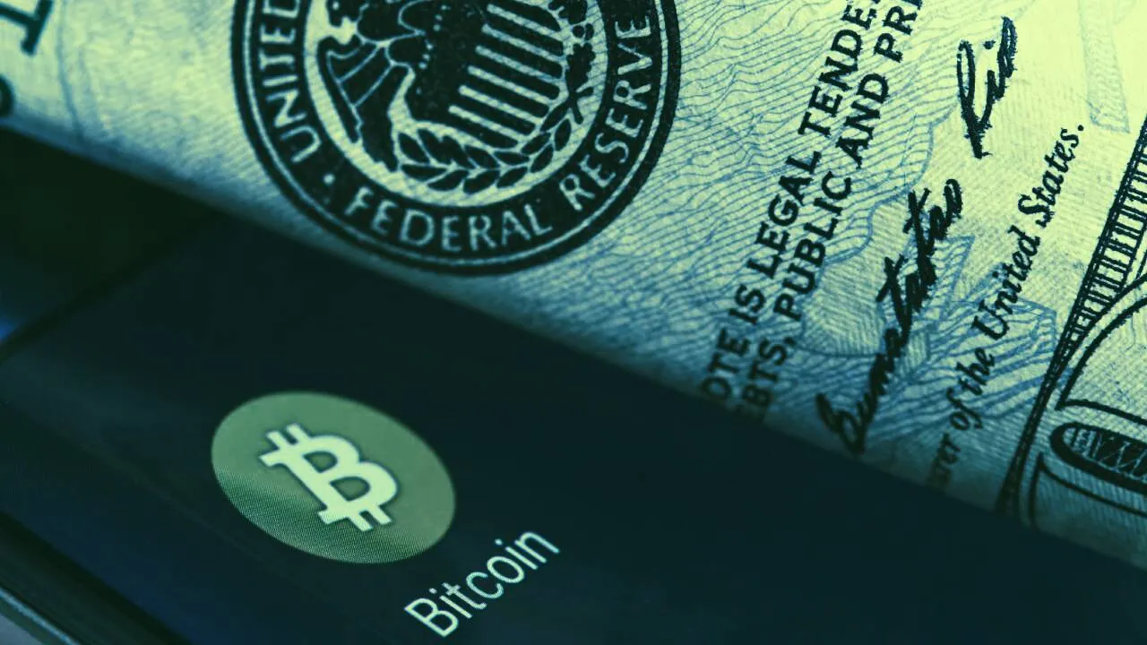 The Federal Reserve and Bitcoin. Like oil and water? Image: Shutterstock