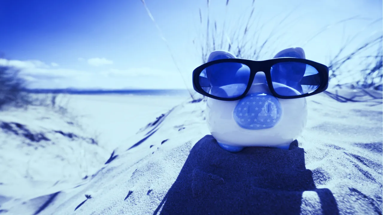 Money on Dune. Image: Shutterstock
