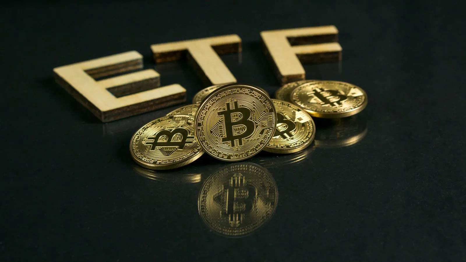 Bitcoin ETFs. Imagen: Shutterstock