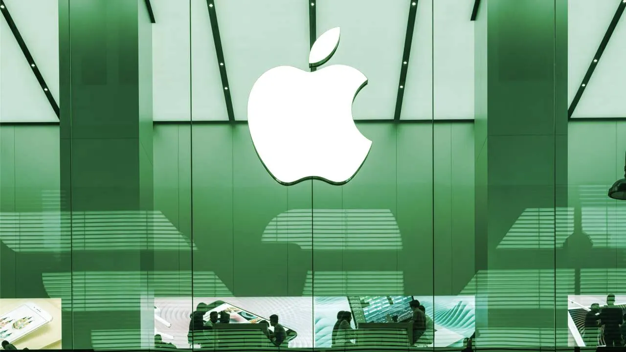 An Apple Store in Hong Kong. Image: Shutterstock