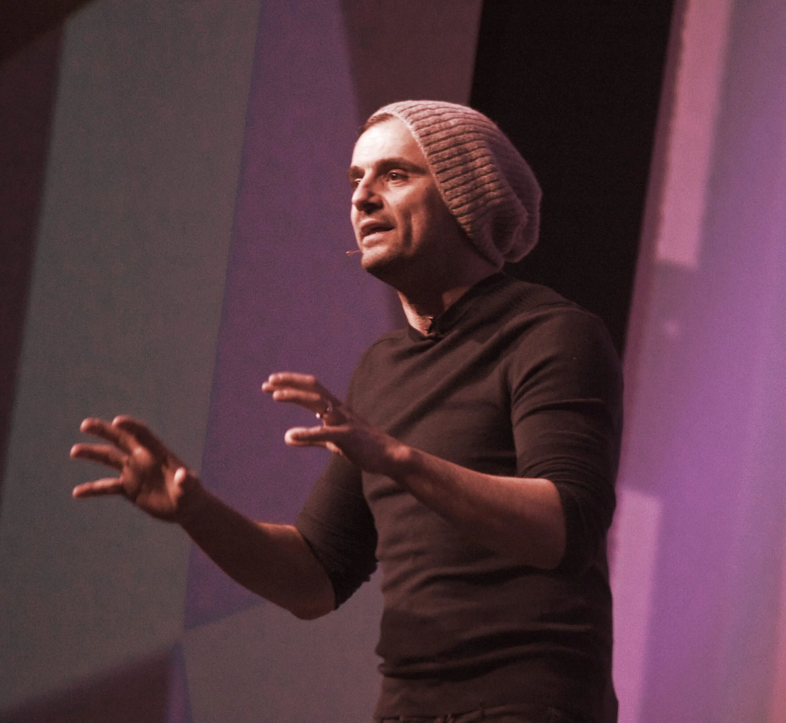 Gary Vee Launches NFT Series: 'Not a Cash Grab' - Decrypt