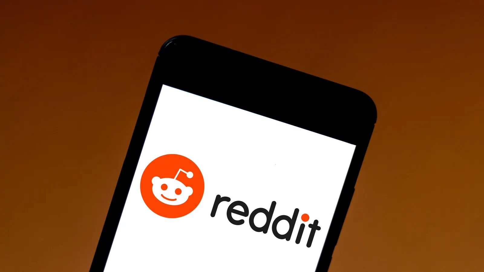 Reddit is the seventh-most-visited site in the US. Image: Shutterstock