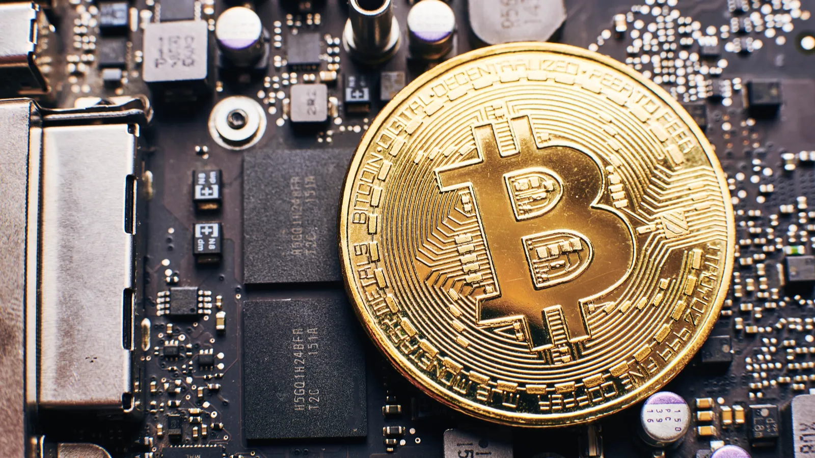 Bitcoin e-waste. Image: Shutterstock