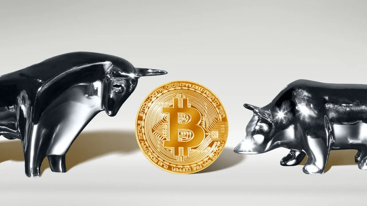 ¿Hacia dónde se dirige el precio del Bitcoin? Imagen: Shutterstock