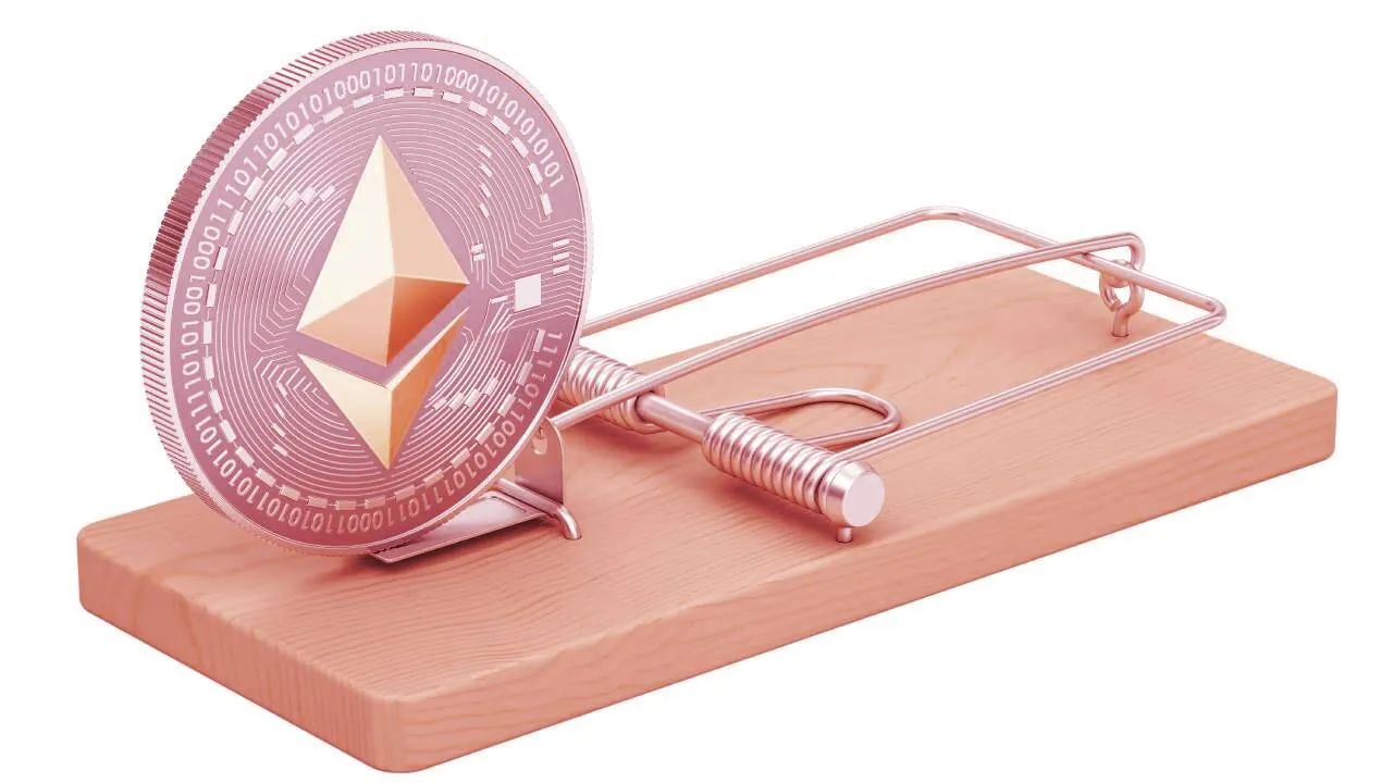 Crypto scams are on the rise. Image: Shutterstock