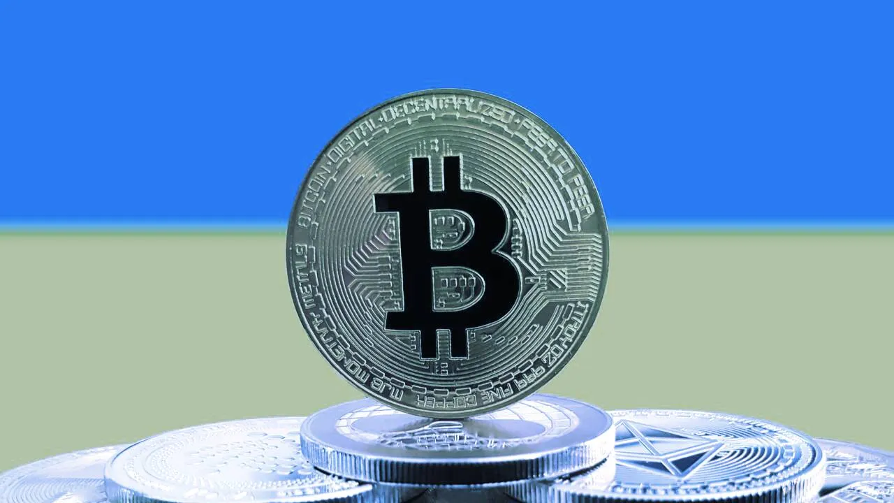 Crypto and Ukraine. Image: Shutterstock