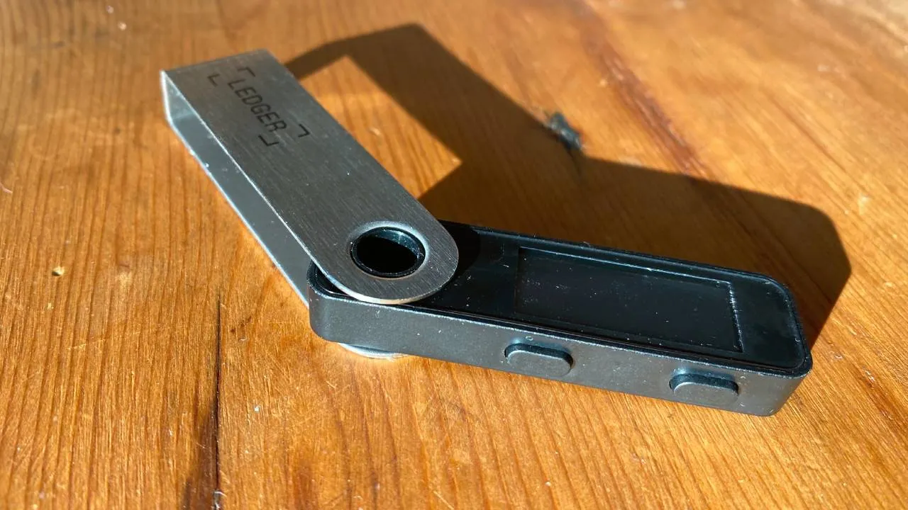 Ledger Nano S Plus Review: A Top Hardware Wallet Refreshed for 2022 -  Decrypt