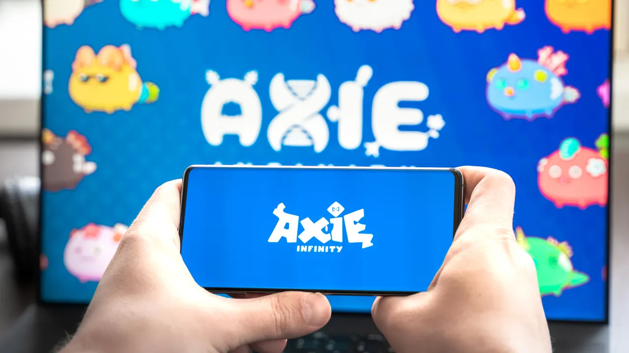 Play-to-Earn Ethereum NFT Game Axie Infinity Nears Free-to-Play Shift -  Decrypt