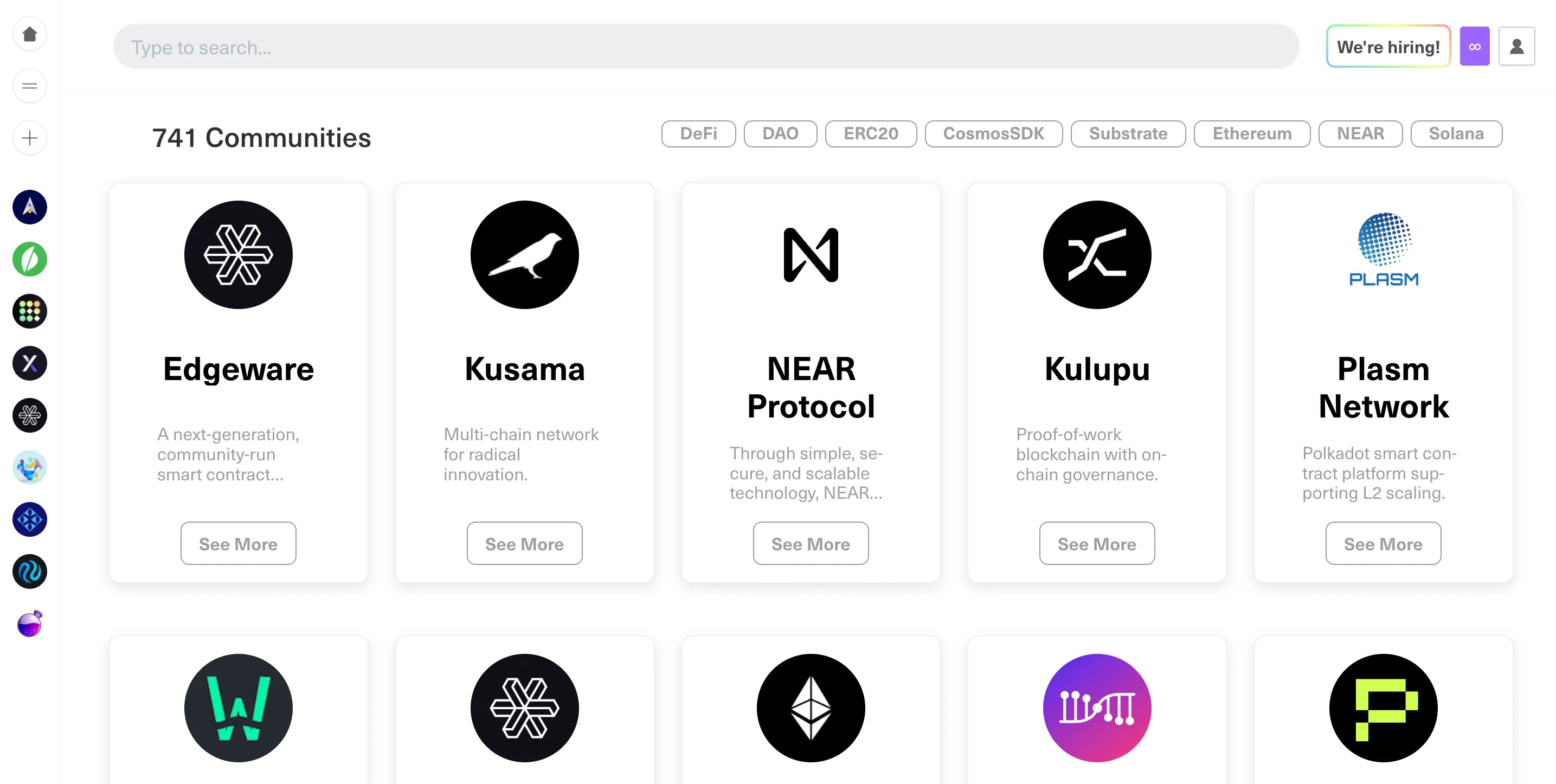 Captura de pantalla de la plataforma Common que muestra los logos de los proyectos DAO que utilizan el sitio Common.