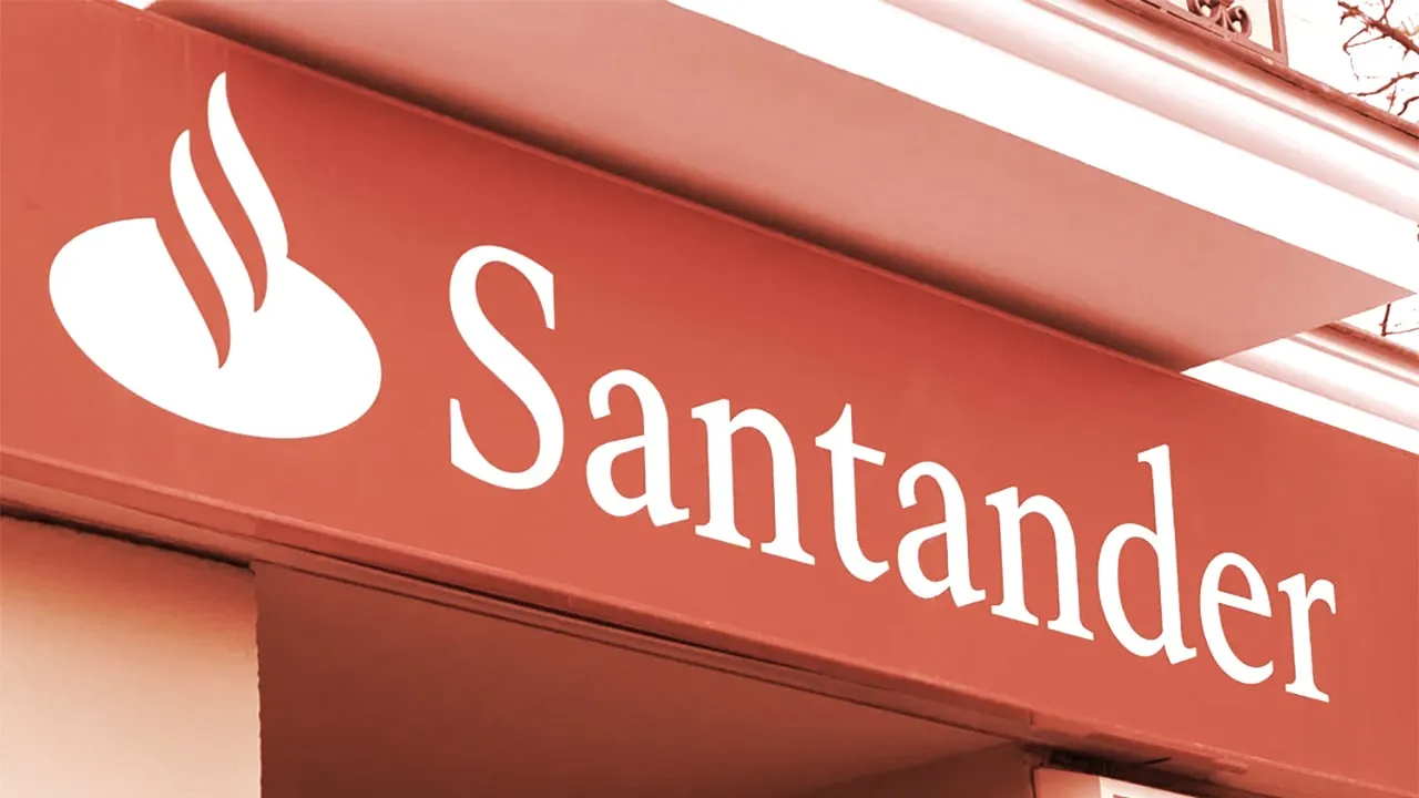 Yes Bank clinches new pact with Santander in UK