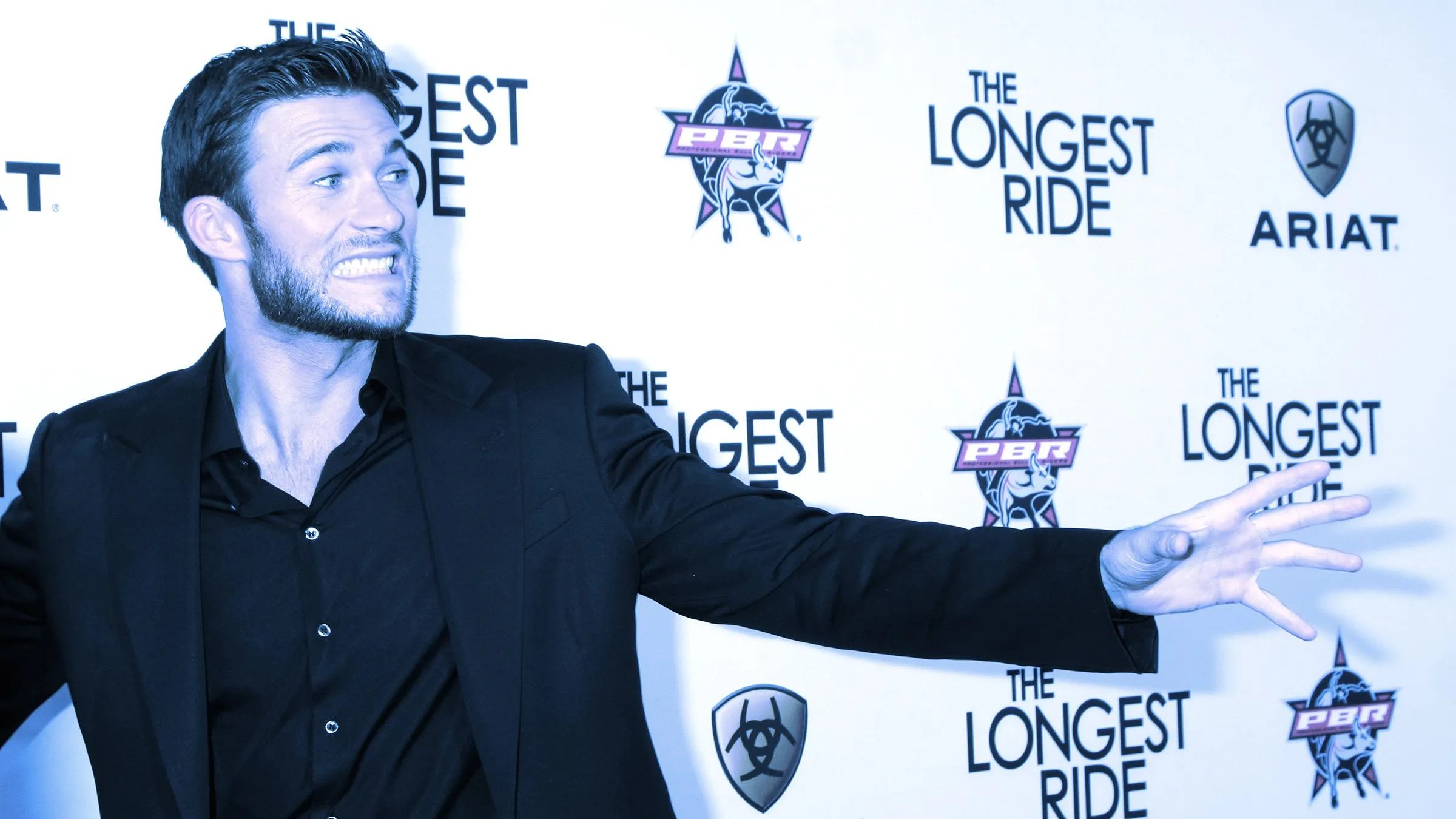 LOS ÁNGELES - 6 DE FEBRERO: Scott Eastwood en el estreno de "The Longest Ride" en Los Ángeles en el TCL Chinese Theater el 6 de febrero de 2015 en Los Ángeles, CA