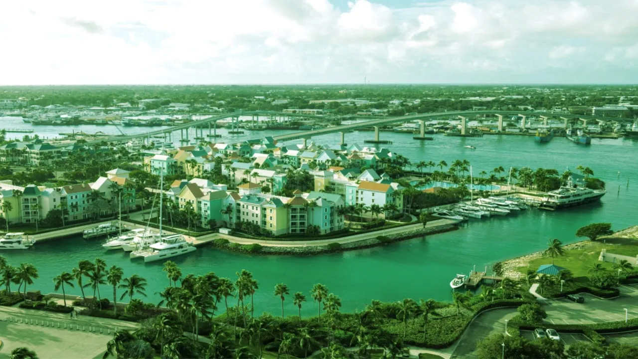 The Bahamas has become a popular crypto hub due to its DARE act. Image: Shutterstock.