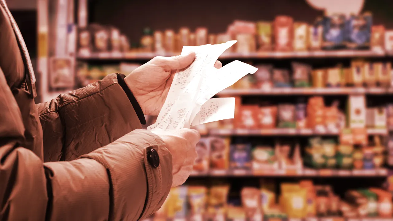 What's the prices of a gallon of milk in Bitcoin? Image: Shutterstock