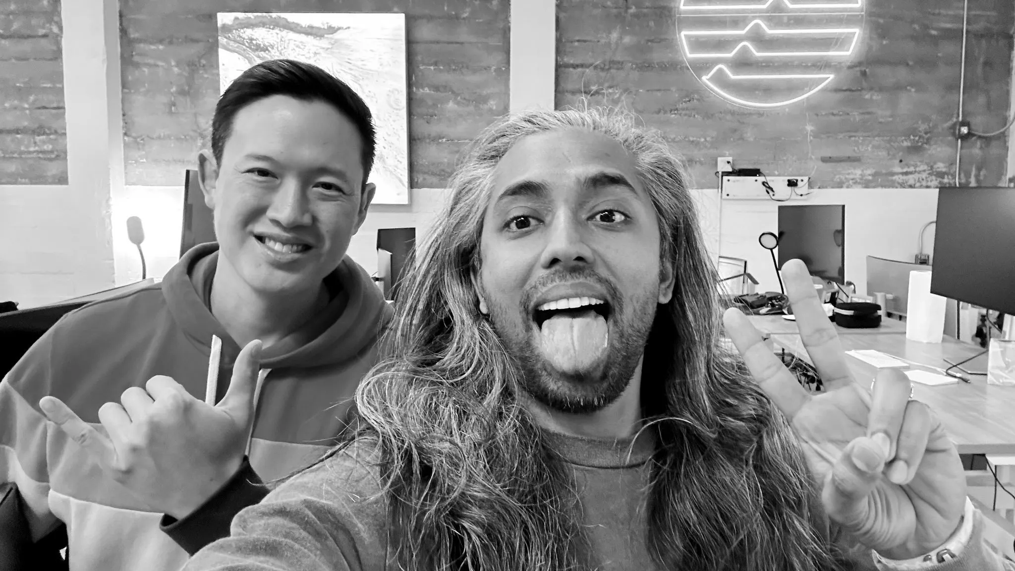 Aptos co-founders Mo Shaikh (right) and Avery Ching. Image: Mo Shaikh/Twitter