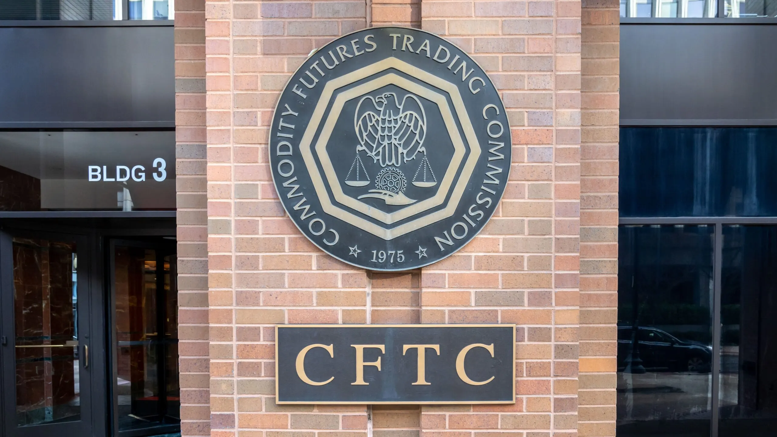 CFTC Chair Rostin Behnam to Resign as Regulator Exodus Continues Ahead of Trump's Return