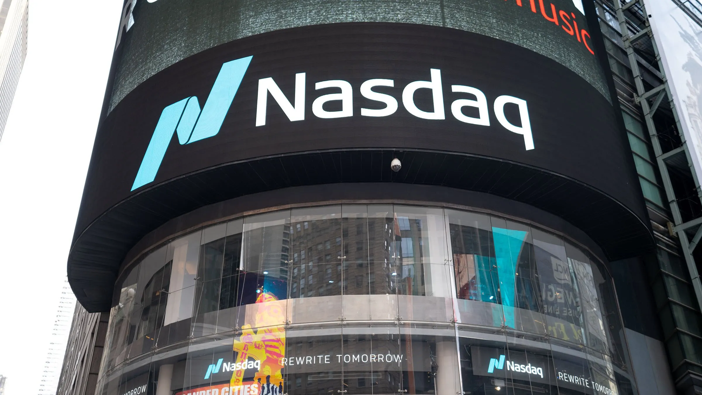 Nasdaq Asks SEC to Approve Options Trading for BlackRock's New Ethereum Trust