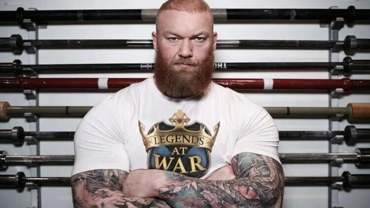 "Game of Thrones" star Hafthor Bjornsson endorsed "Legends at War." Image: Solert Games