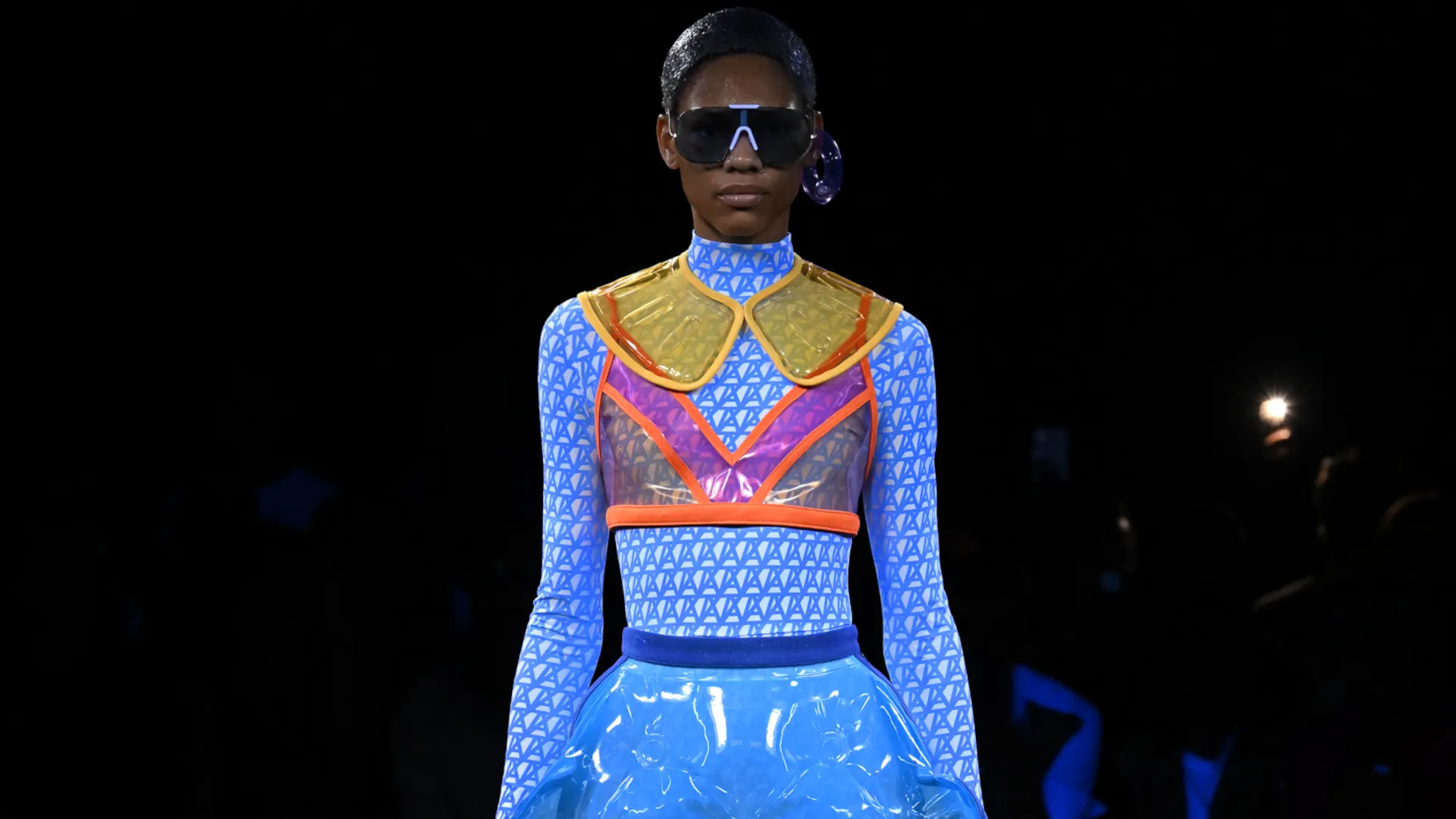 Anrealage debuts colour-changing clothes at Paris Fashion Week