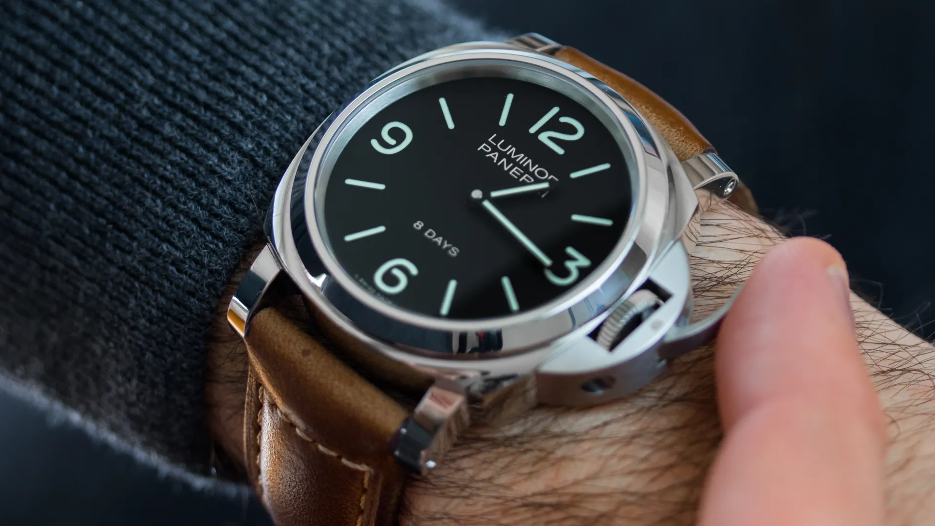 Panerai Luminor Marina PAM 111 - The Time Bum