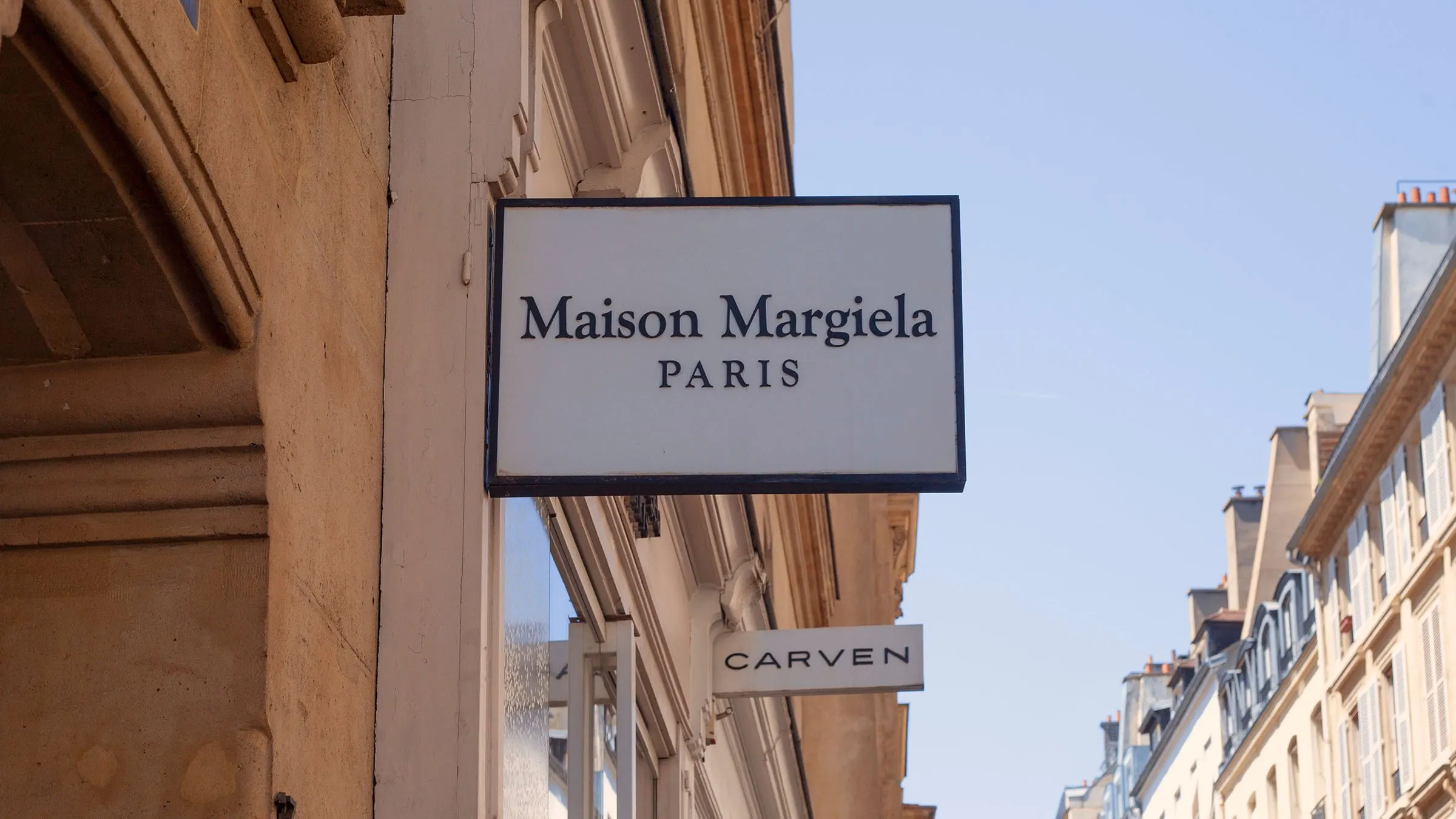 Maison Margiela Invites Its Fans To Play Blockchain Bingo - Decrypt