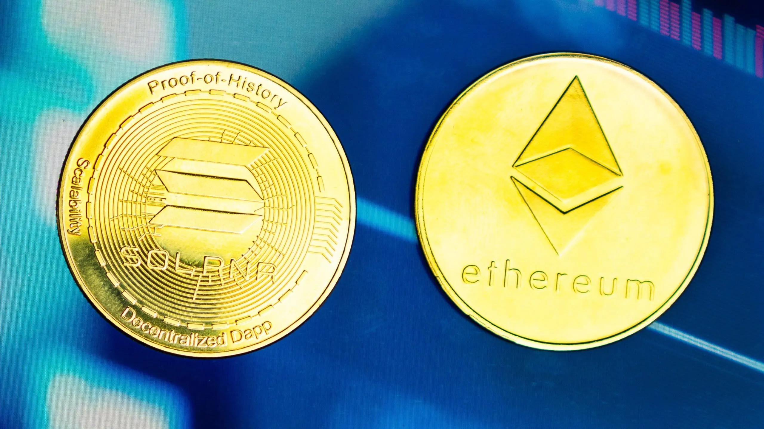 This Week on Crypto Twitter: Ethereum vs. Solana Rivalry Heats Up - Decrypt 