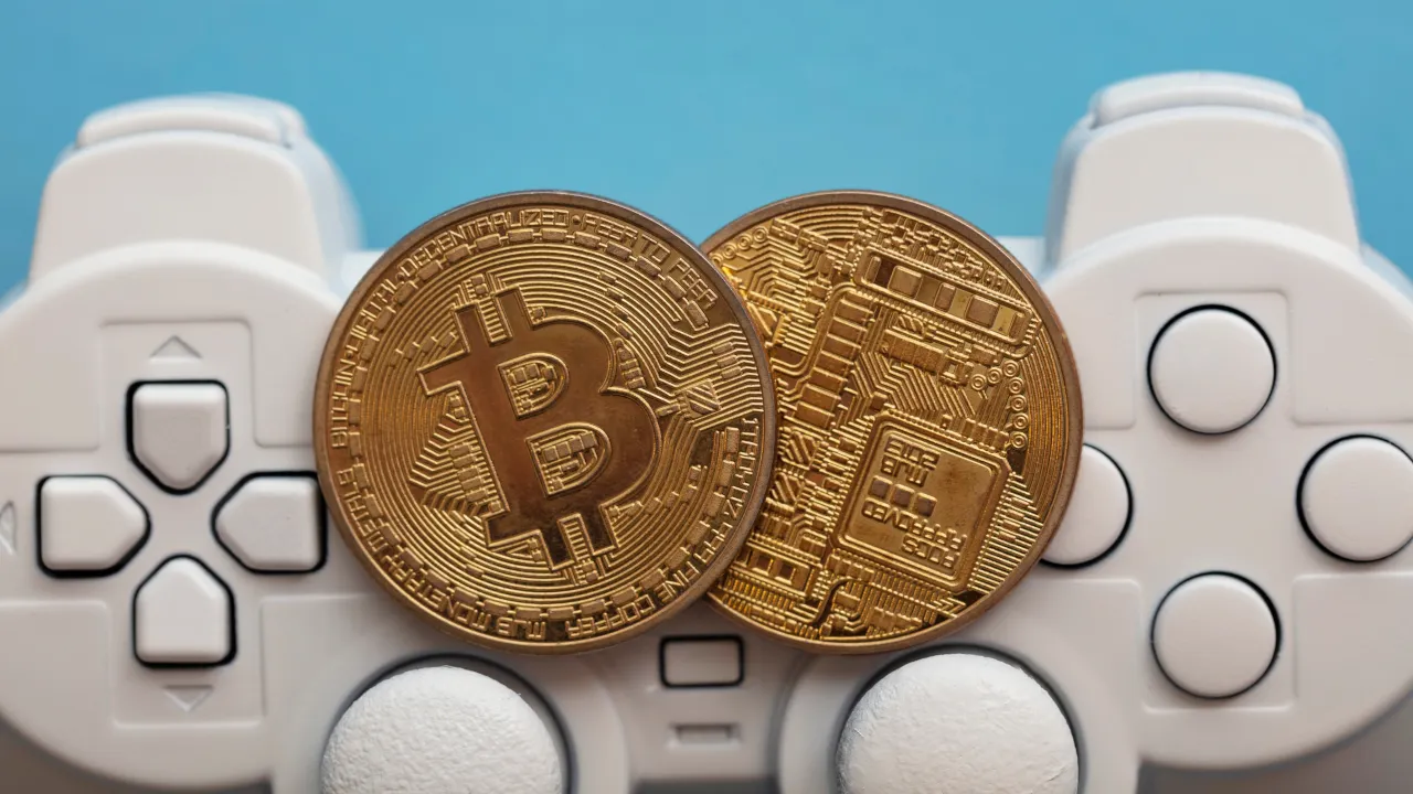 PlayStation and Bitcoin. Image: Shutterstock