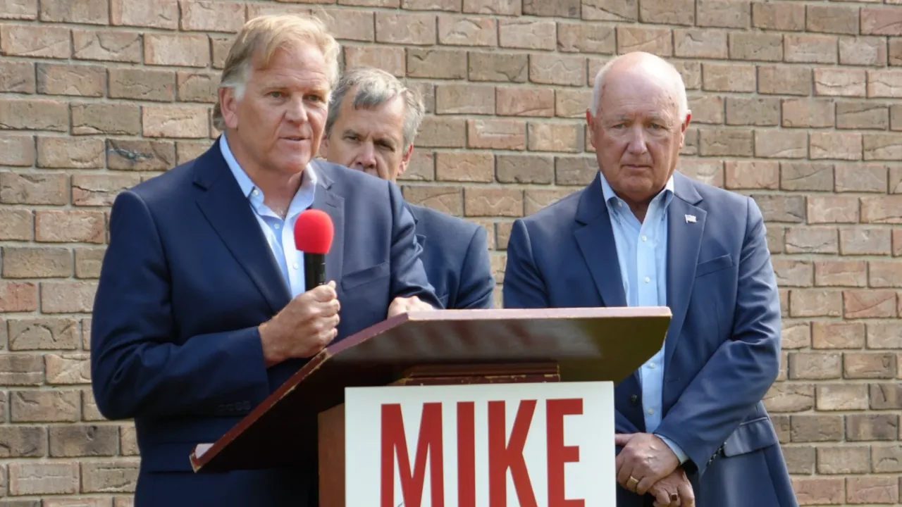 Senate candidate Mike Rogers (left). Photo: Mike Rogers for Senate