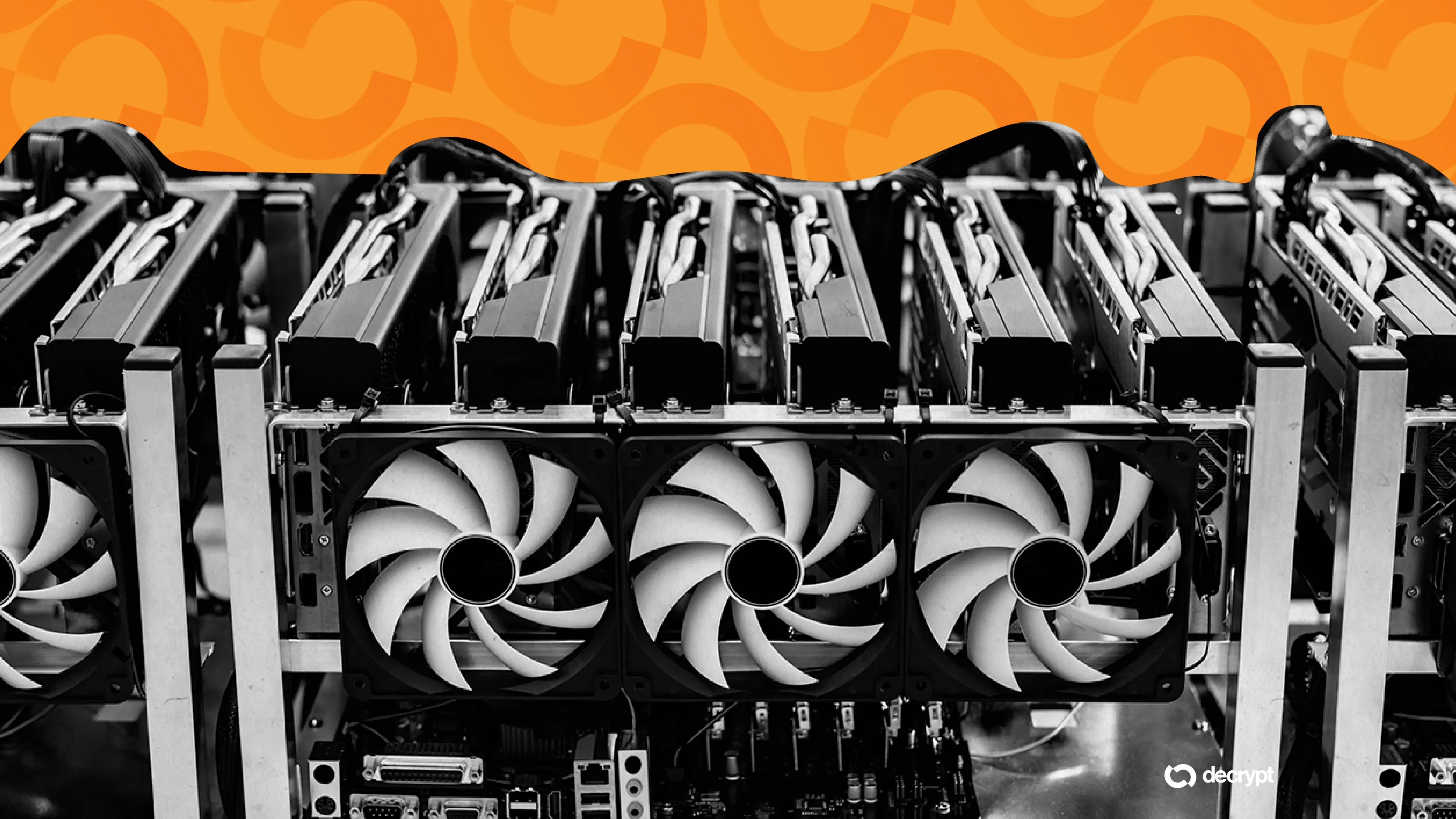 Crypto mining. Image: Shutterstock