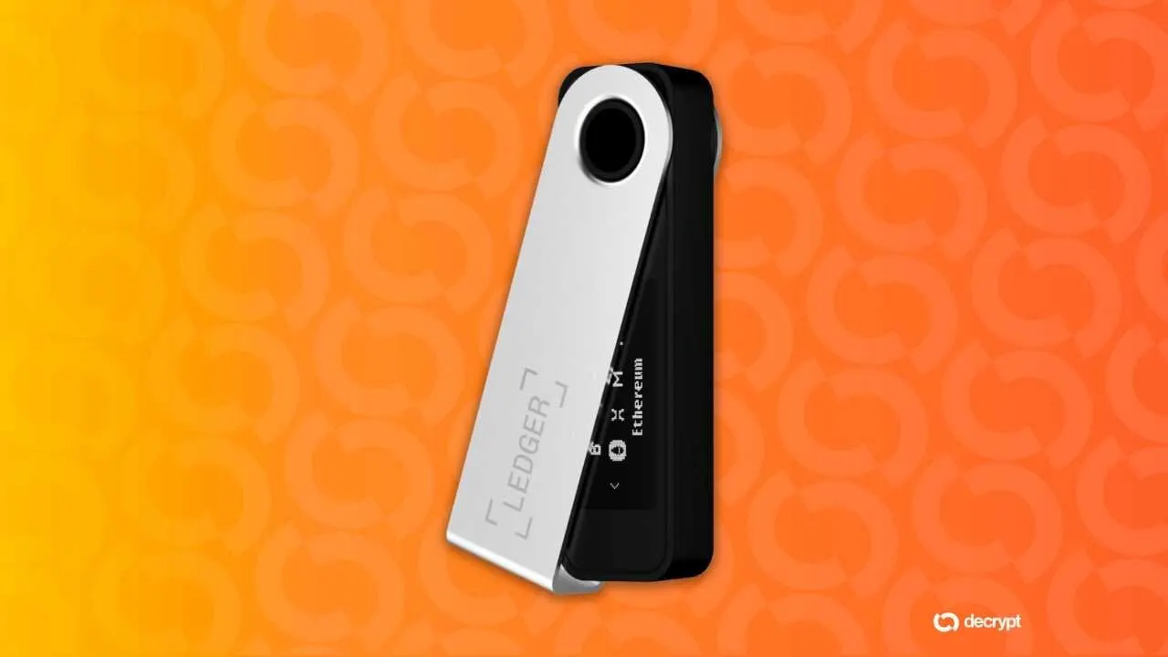 Ledger Nano S Plus. Image: Ledger/Decrypt