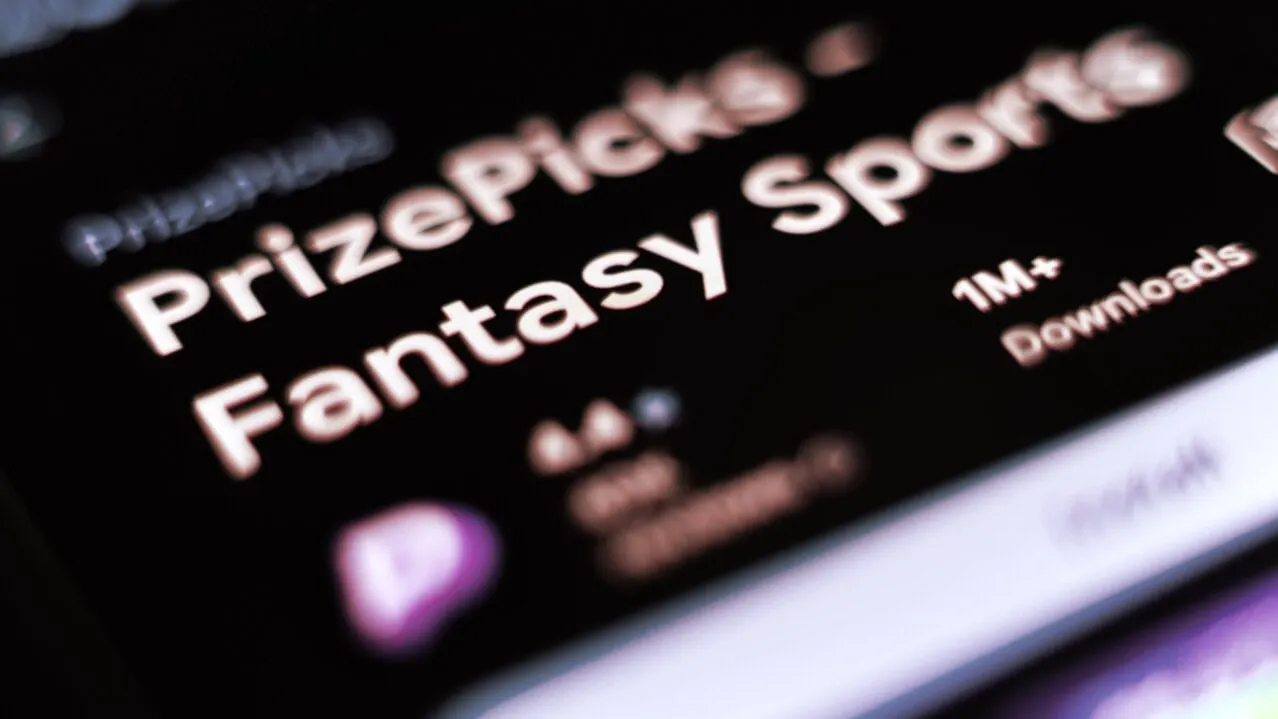 PrizePicks is a fantasy sports betting app. Image: Shutterstock