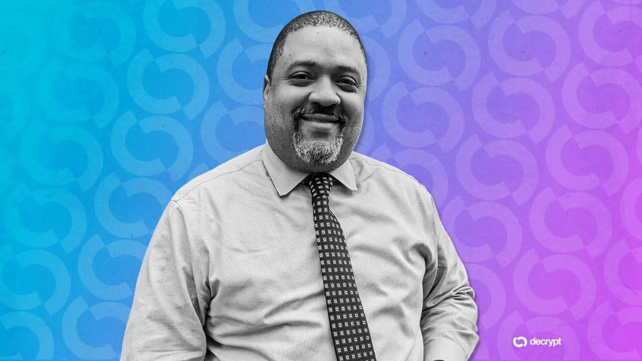 New York County District Attorney Alvin Bragg. Image: CmdrDan (CC BY-SA 4.0)/Decrypt