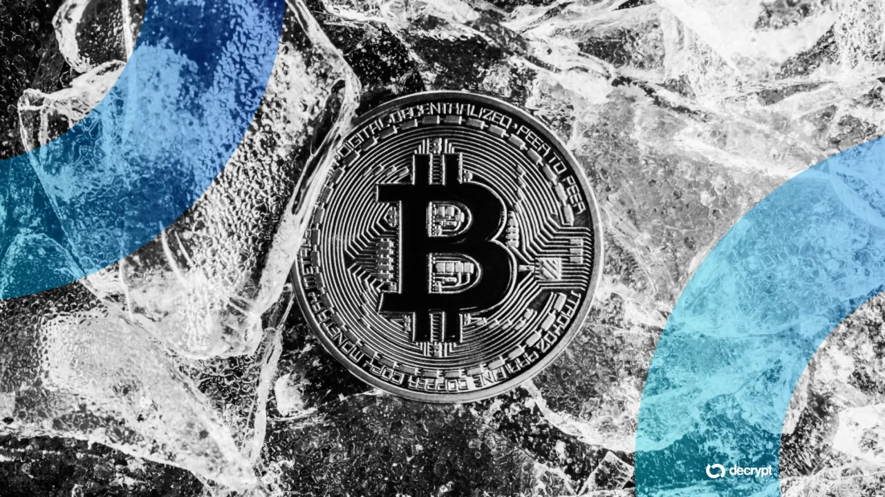 Bitcoin on ice. Image: Decrypt/Shutterstock