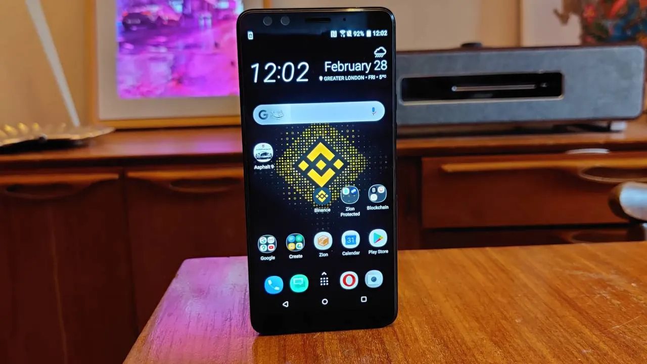 HTC Exodus 1 Binance Edition review