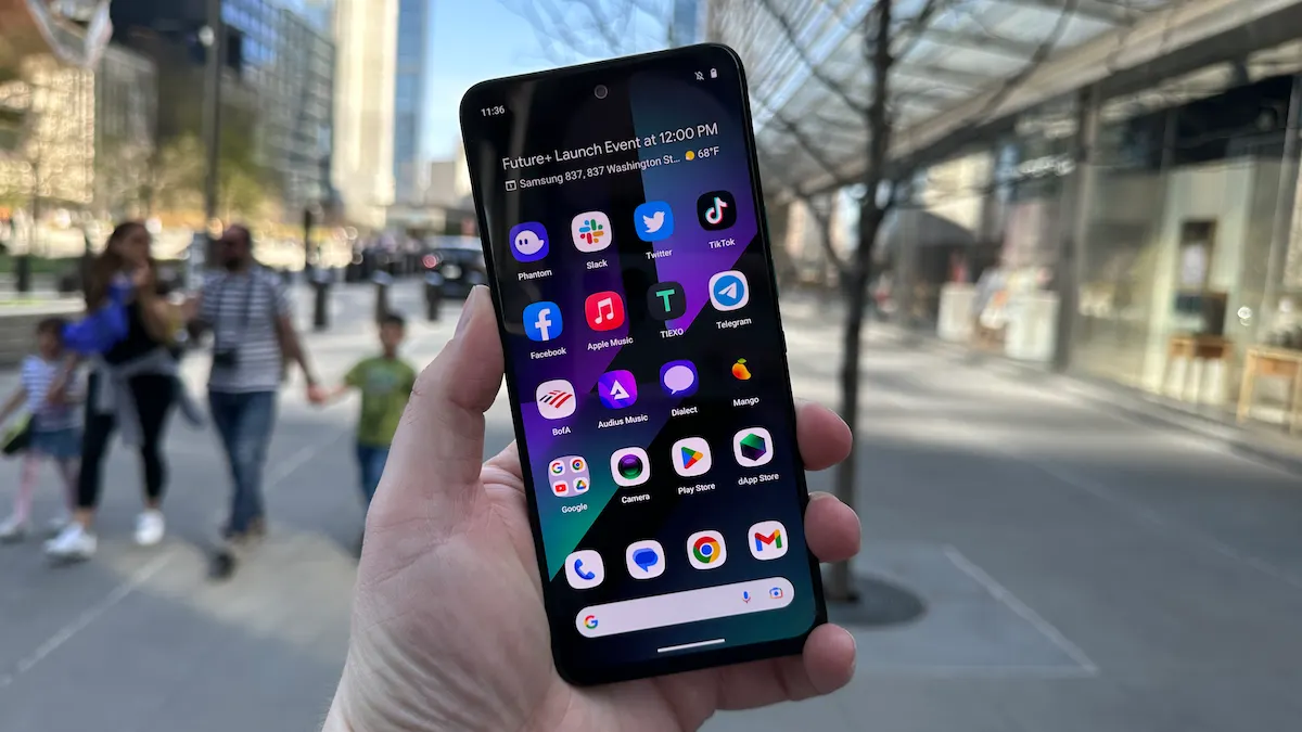 Solana Saga Smartphone Support Sunsetted as Successor Seeker Sells