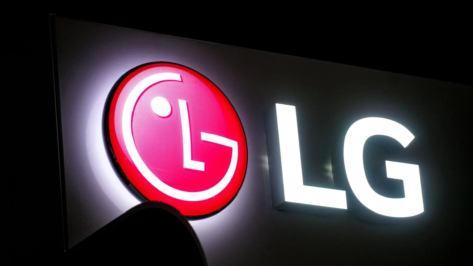 LG Art Lab NFT Platform Shutting Down Amid Declining NFT Market Values