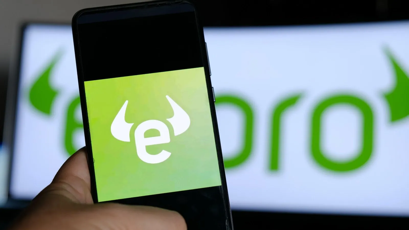 eToro Settles With SEC, Paying $1.5 Million Penalty and Limiting Crypto Trading for US Customers