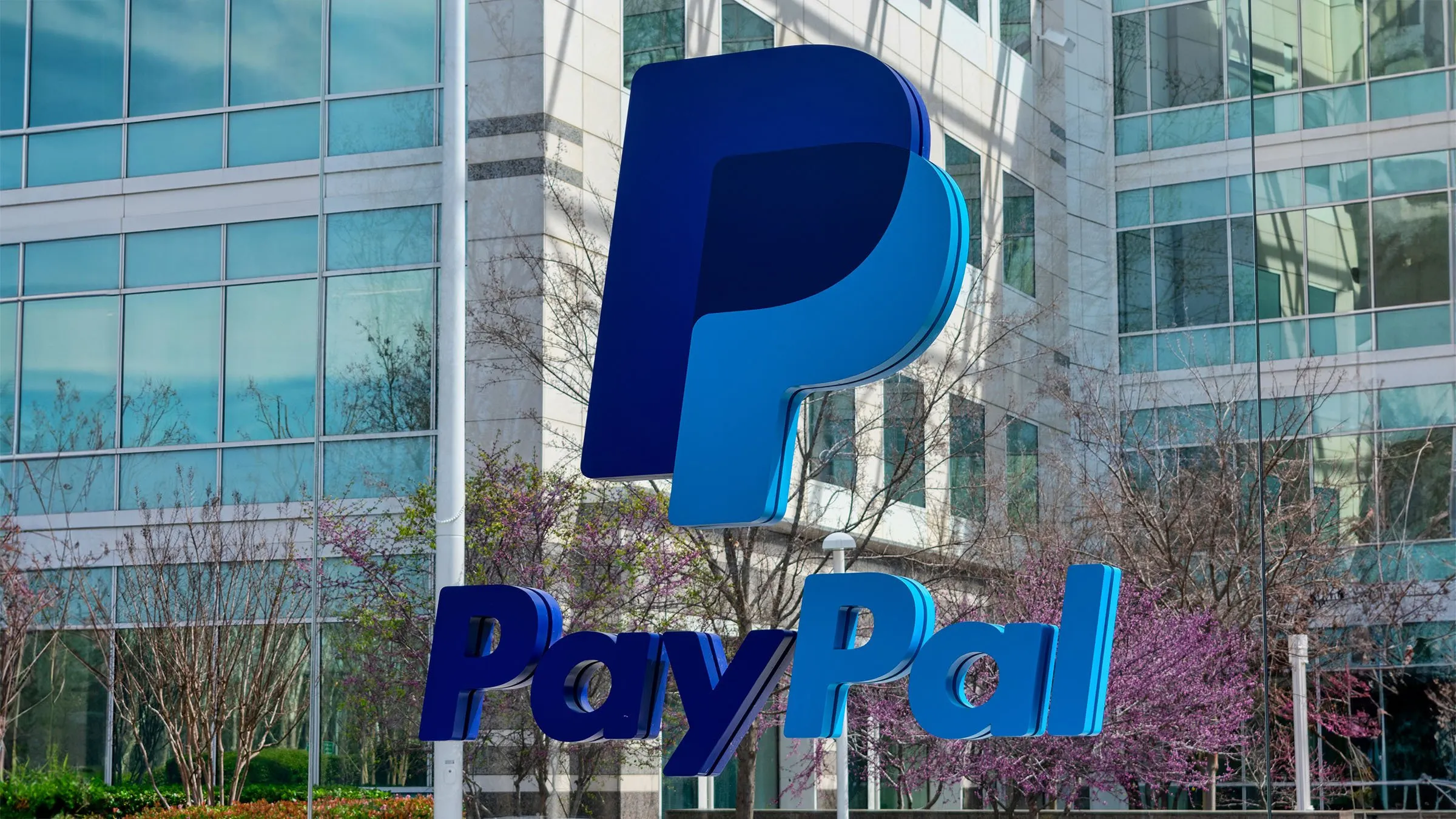 SEC Kills Investigation Over PayPal's PYUSD Stablecoin