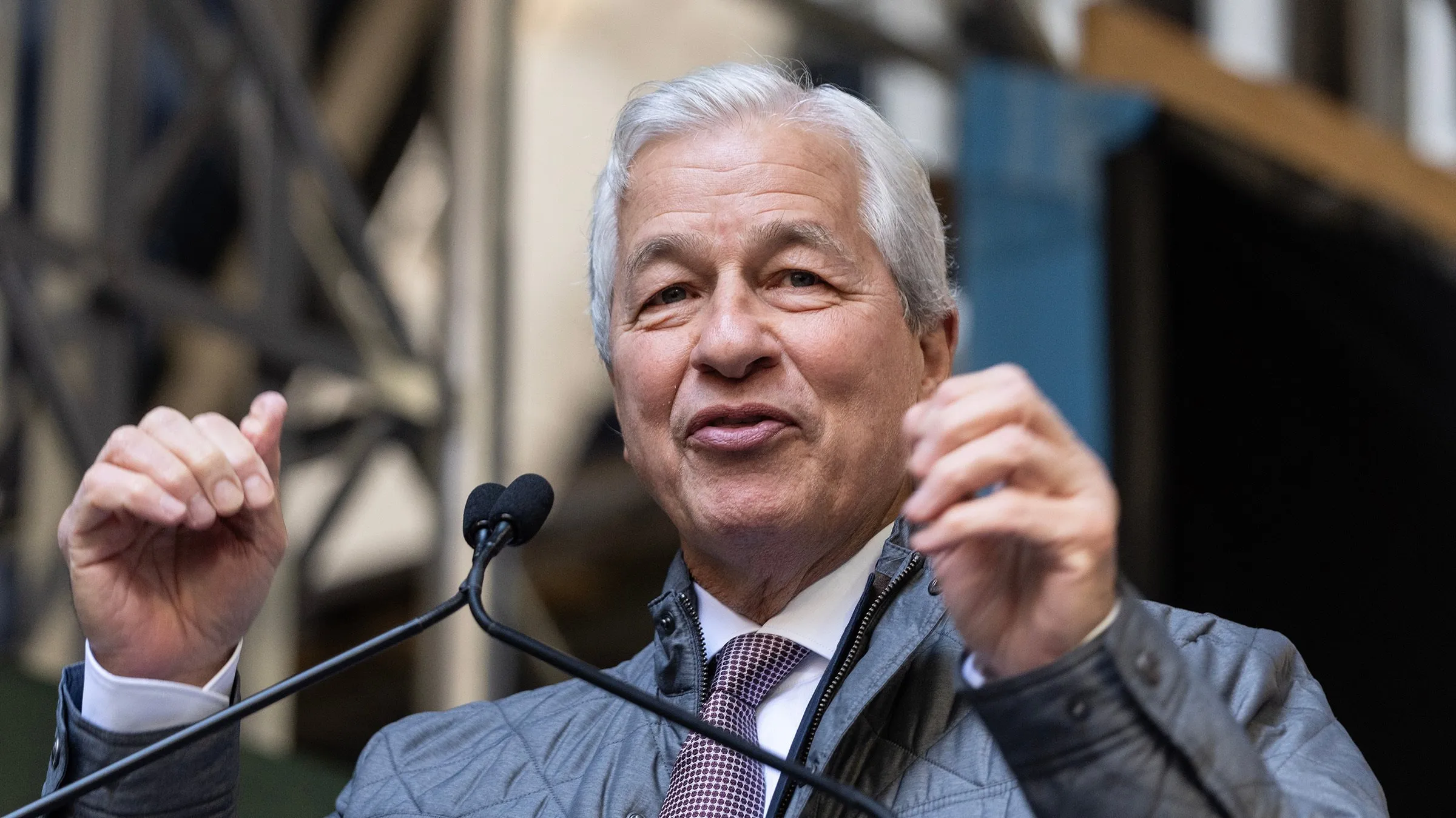 JPMorgan Chase Head Jamie Dimon Hates Bitcoin, Loves Blockchain