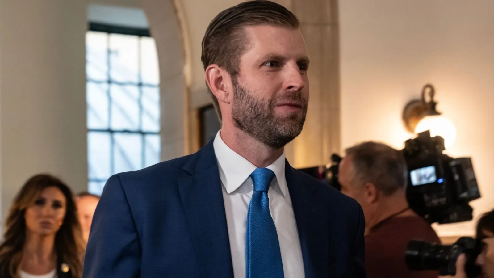 President Trump's Son Says Banks That Ignore Crypto Will Go Extinct