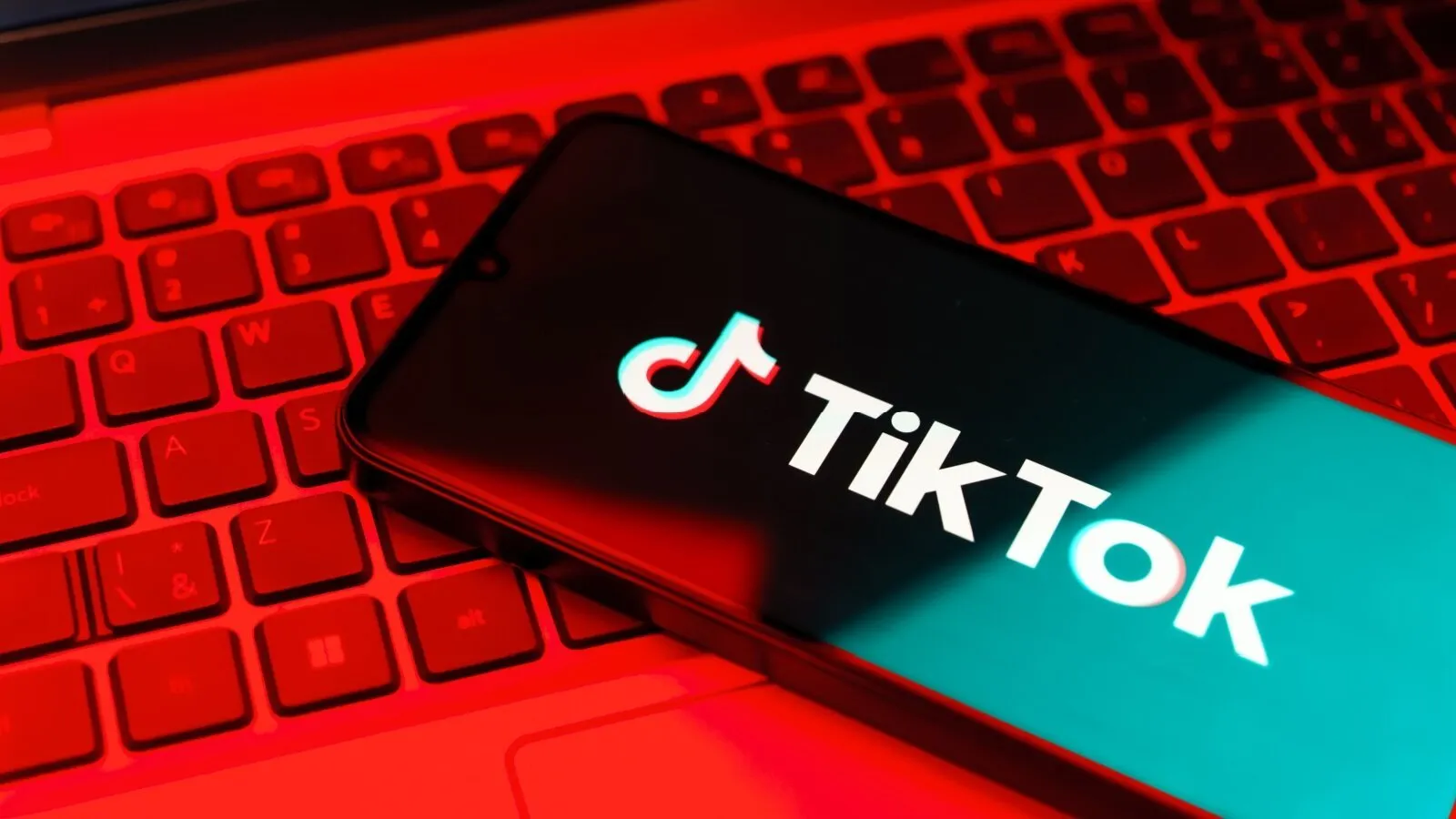 TikTok Denies Rumored Elon Musk Acquisition as US Ban Looms