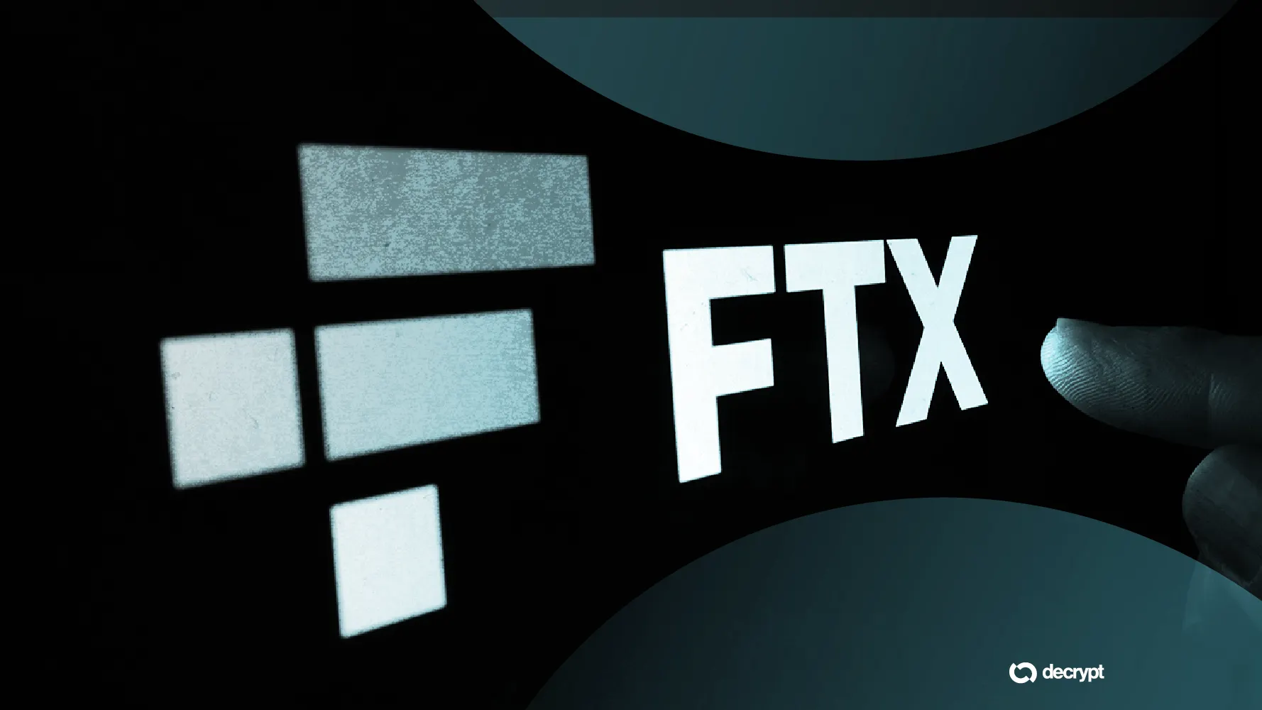SEC Files Settlement Agreements for Former FTX Executives