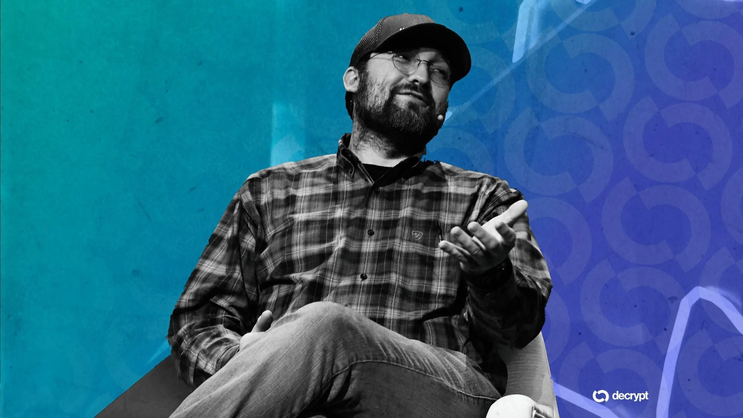 Cardano's Hoskinson Criticizes Trump's Crypto Involvement, Says It Risk Industry Bipartisan Efforts